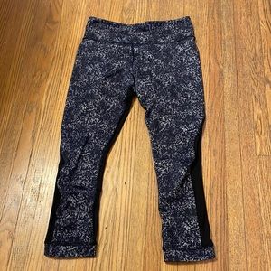 Lululemon crops